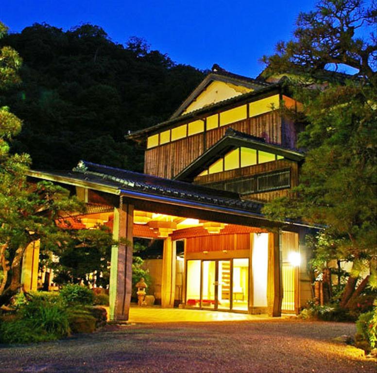 Yutouya Ryokan 丰冈市 外观 照片