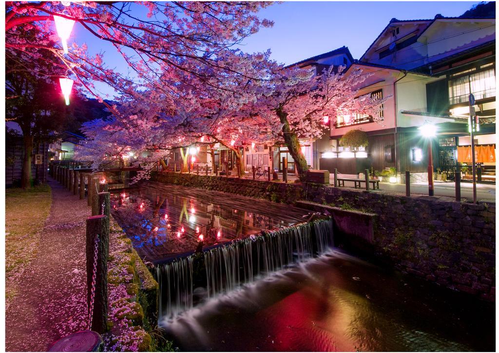Yutouya Ryokan 丰冈市 外观 照片