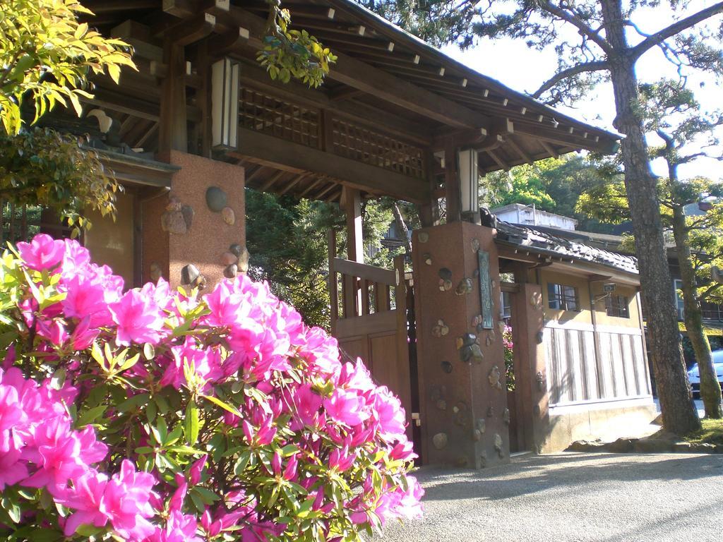Yutouya Ryokan 丰冈市 外观 照片