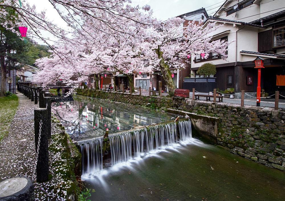 Yutouya Ryokan 丰冈市 外观 照片