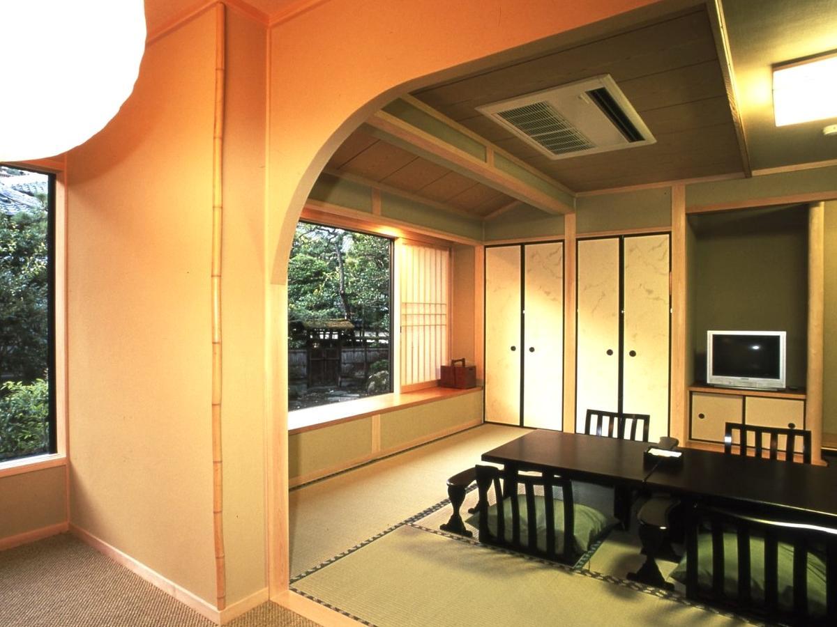 Yutouya Ryokan 丰冈市 外观 照片