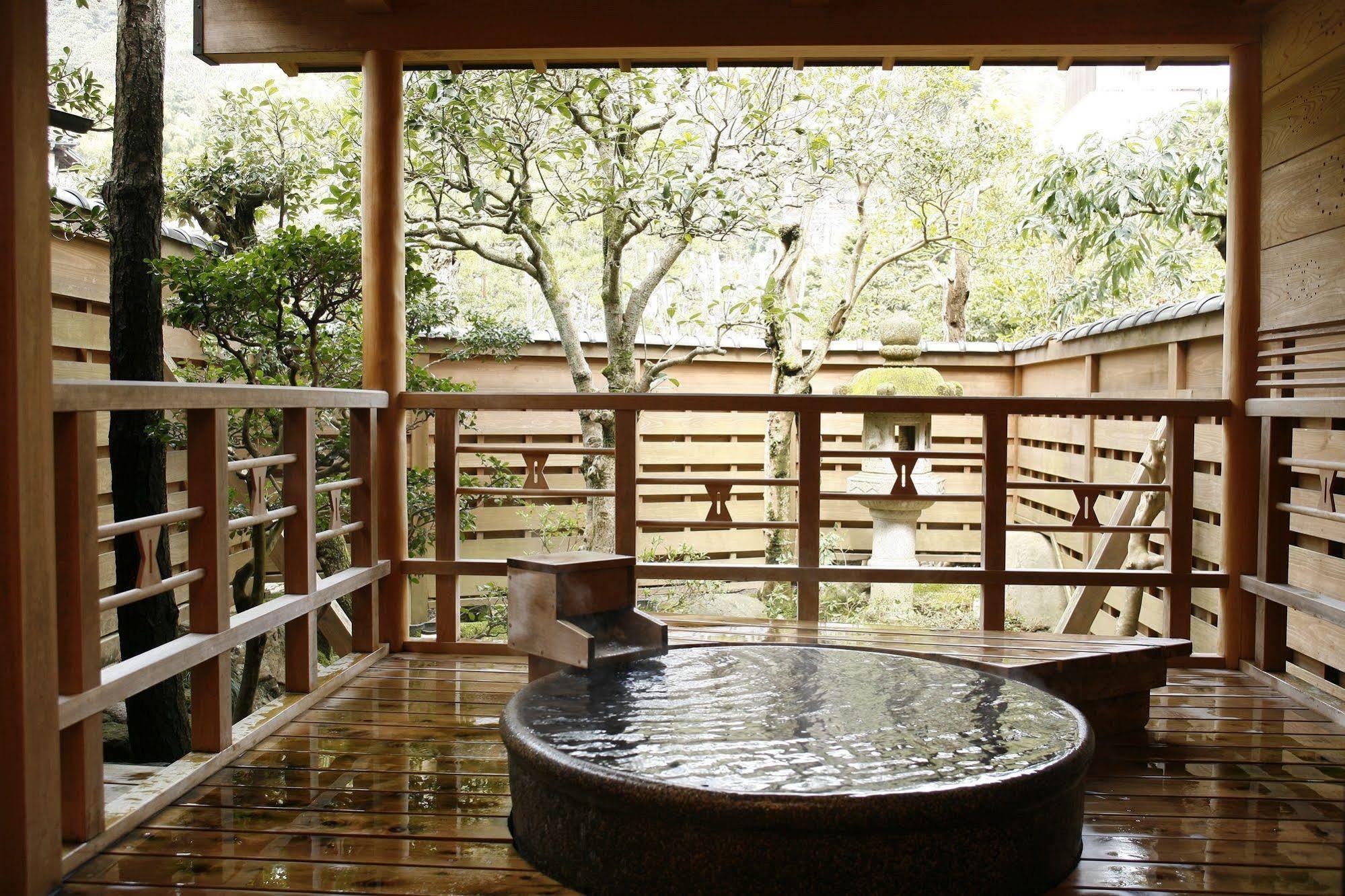 Yutouya Ryokan 丰冈市 外观 照片